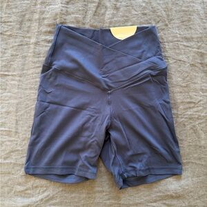 OFFLINE By Aerie Real Me Crossover 5" Bike Short in Navy